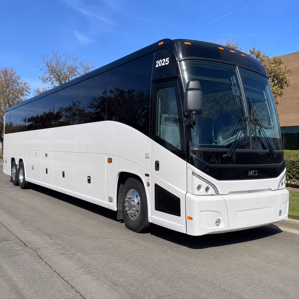 concert amphitheatre shuttle buses from roswell