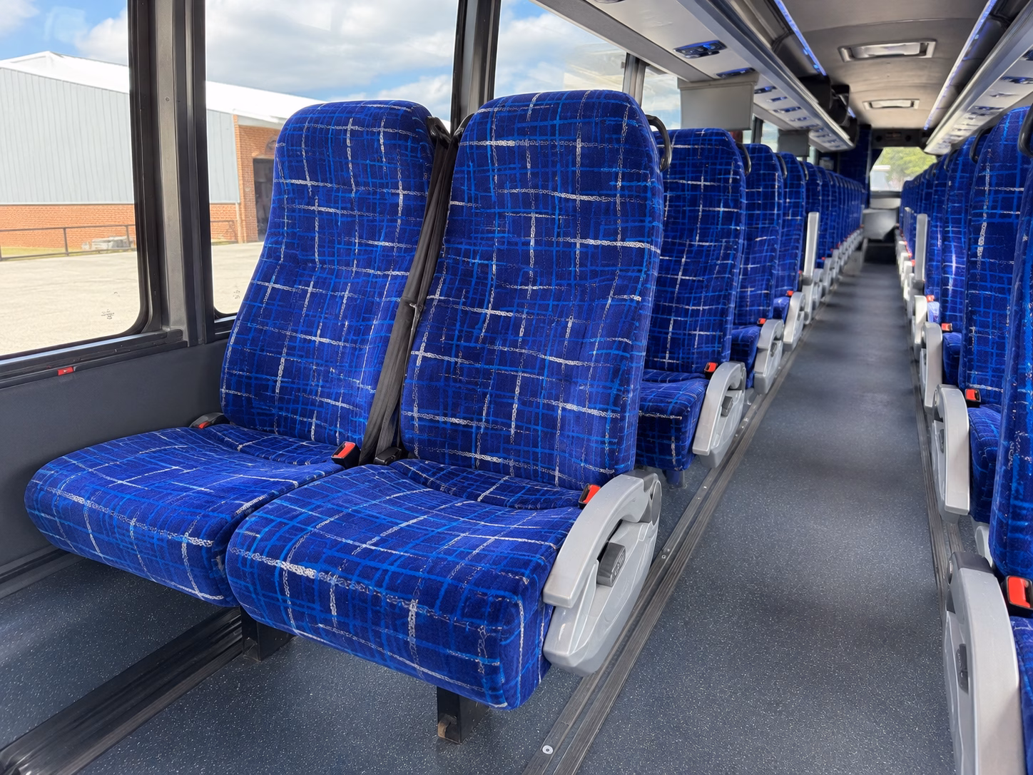 how the type of bus you choose changes the price in roswell georgia