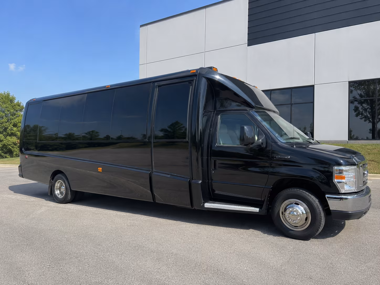 party buses for roswell high school prom night